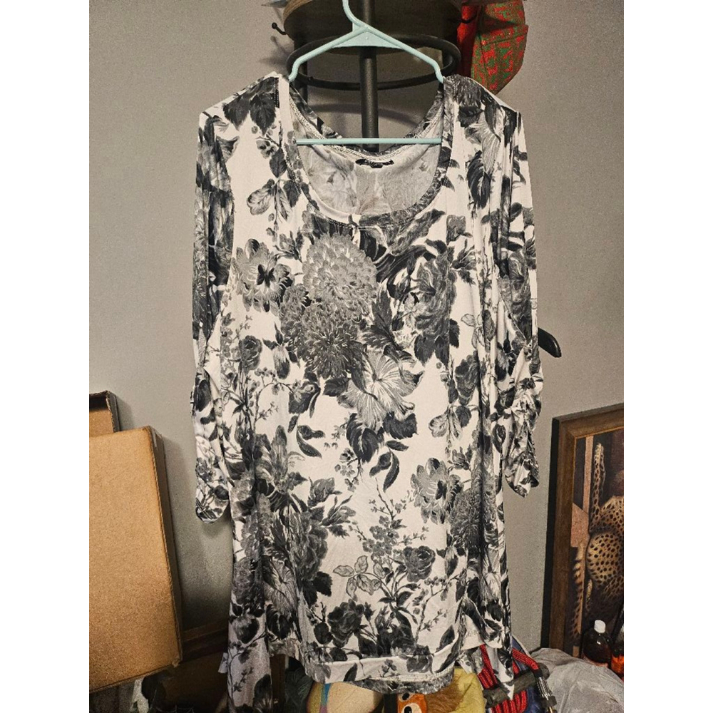 Women's Premise Studio Blouse 3X White Black Floral